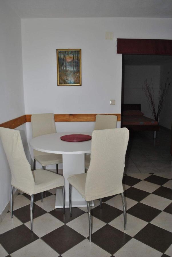 Apartmani Gradac Градац Екстериор снимка