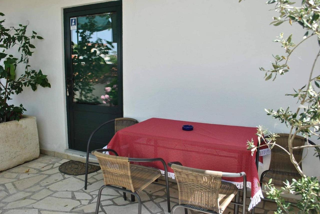 Apartmani Gradac Градац Екстериор снимка