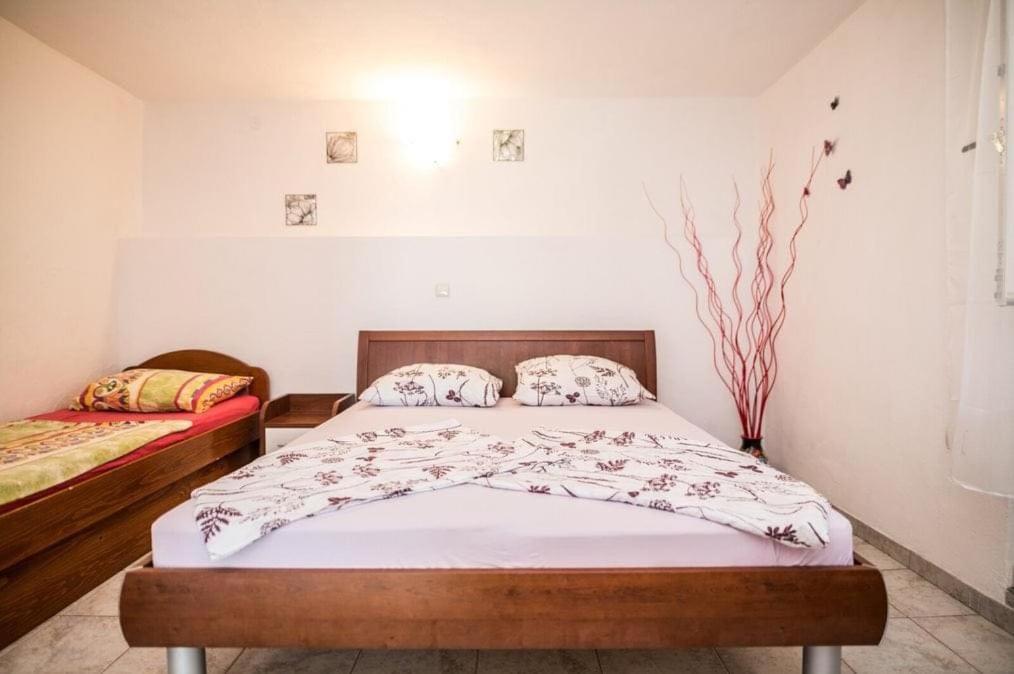 Apartmani Gradac Градац Екстериор снимка
