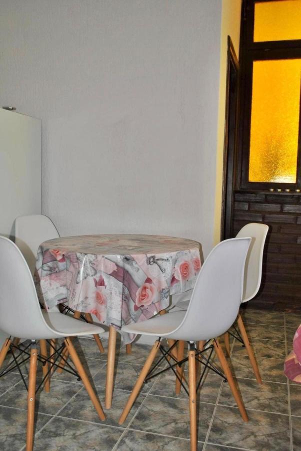 Apartmani Gradac Градац Екстериор снимка