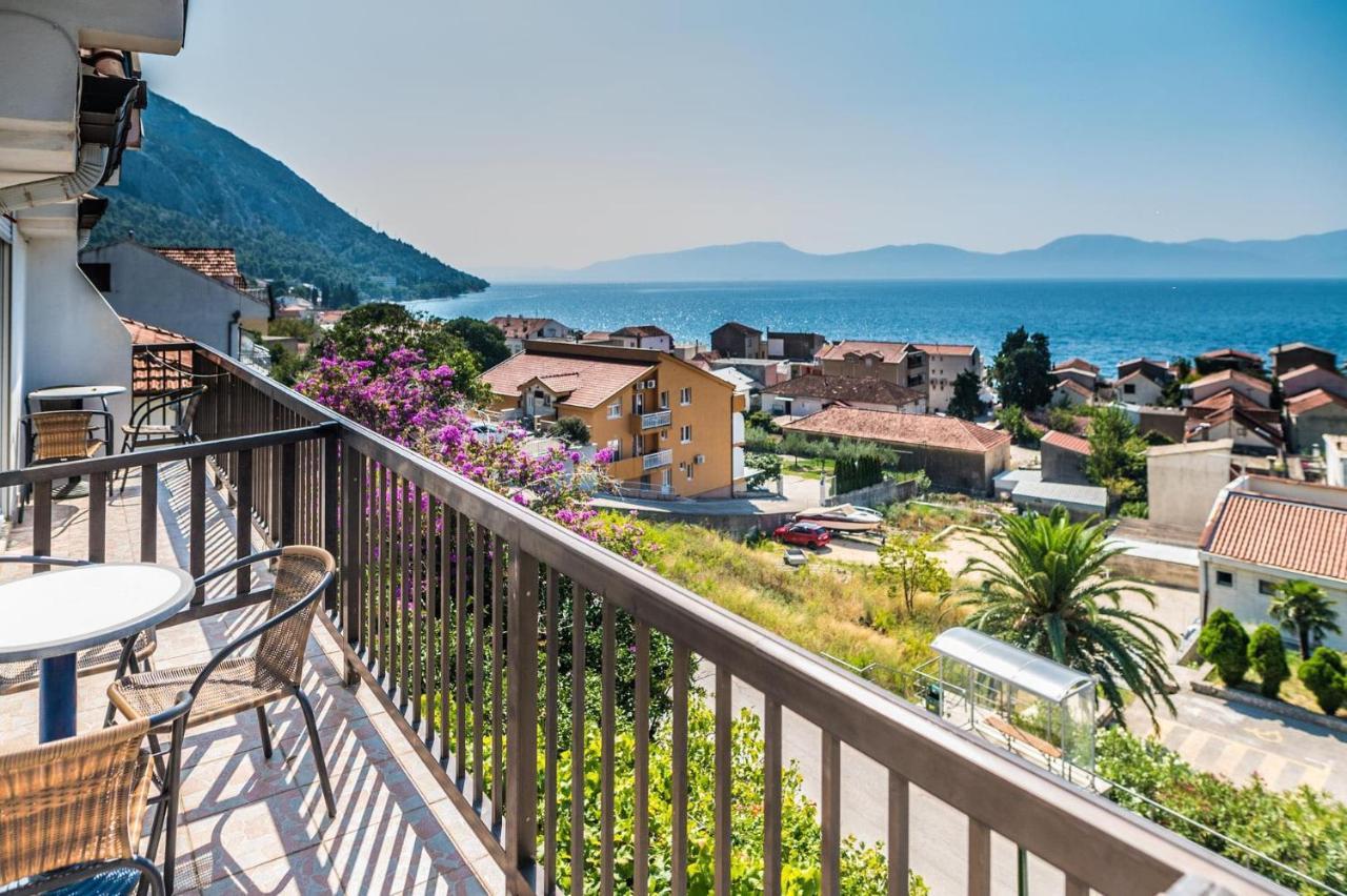 Apartmani Gradac Градац Екстериор снимка