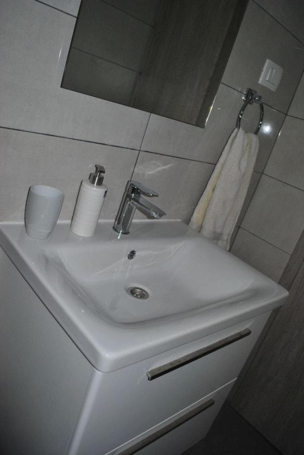 Apartmani Gradac Градац Екстериор снимка