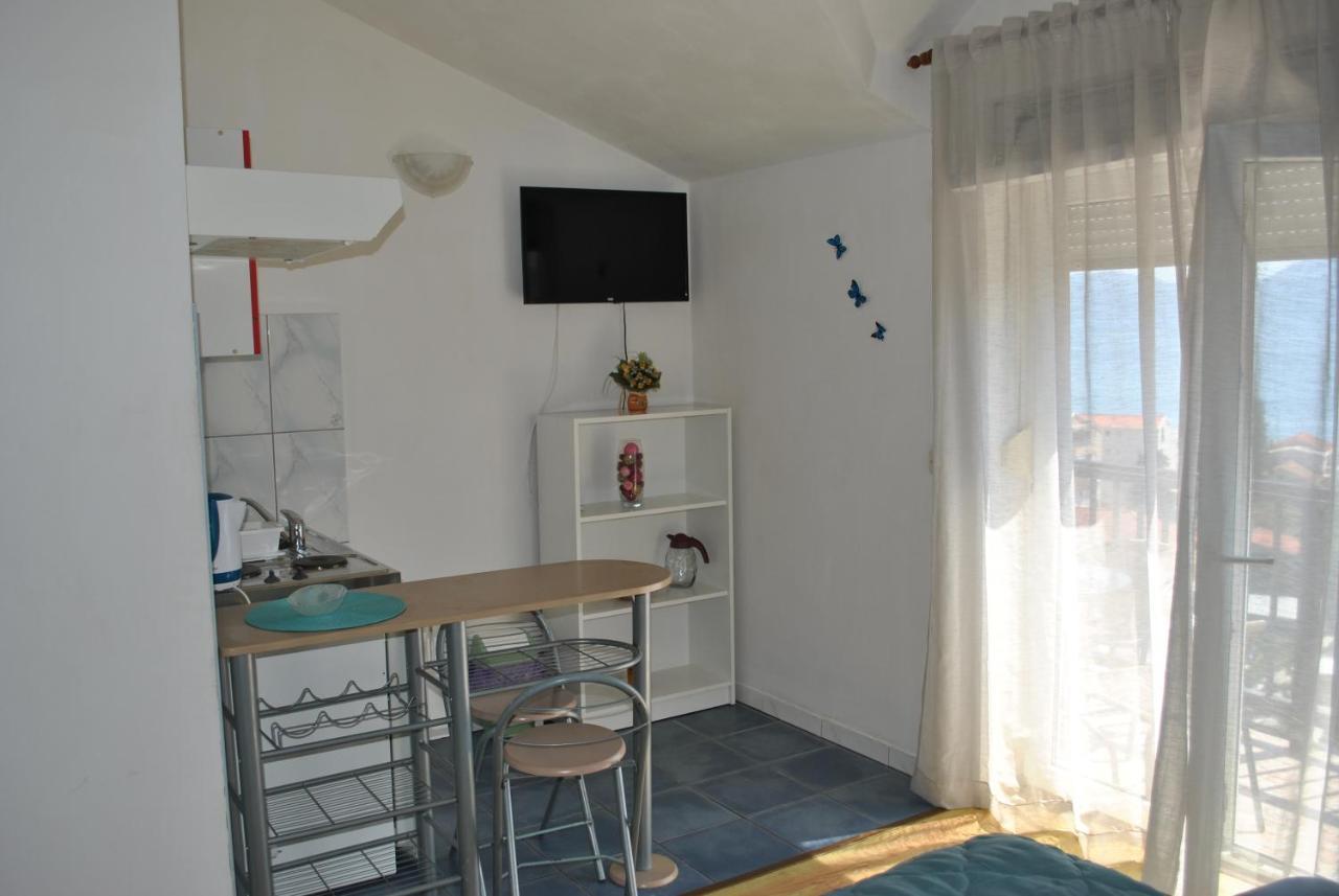 Apartmani Gradac Градац Екстериор снимка